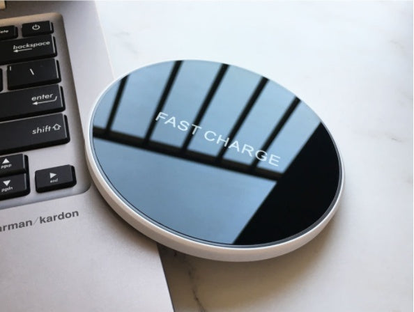 GENX Ultra-Thin 10W Wireless Charger Pad (Qi Compatible)
